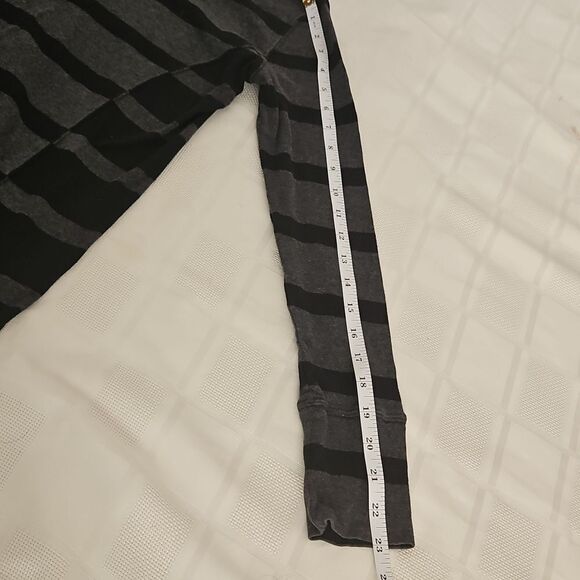 Calvin Klein Stripped Long Sleeves Cotton T-Shirt Medium Black/ Gray - Picture 9 of 16